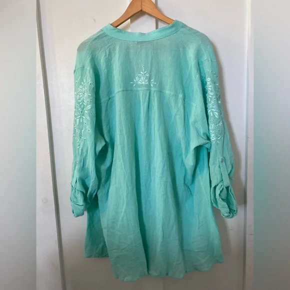 NWT soft surroundings 2X button down blouse roll tab sleeves aqua - Picture 9 of 10